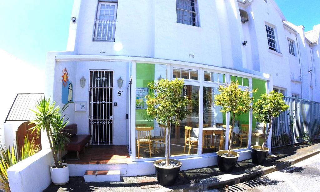 House On The Hill Hostel Cape Town Ruang foto