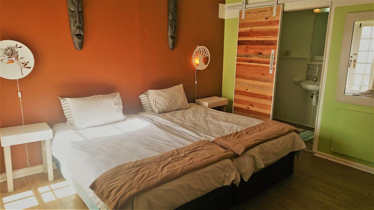 House On The Hill Hostel Cape Town Bagian luar foto