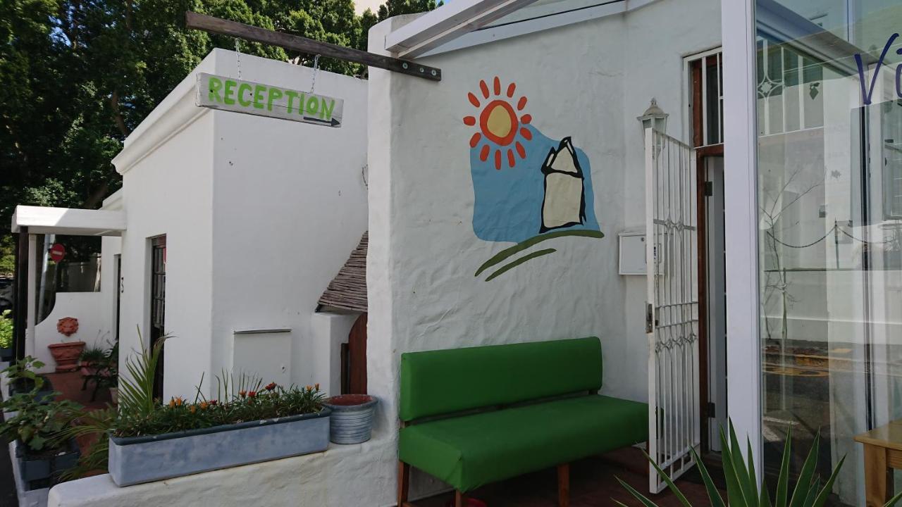House On The Hill Hostel Cape Town Bagian luar foto